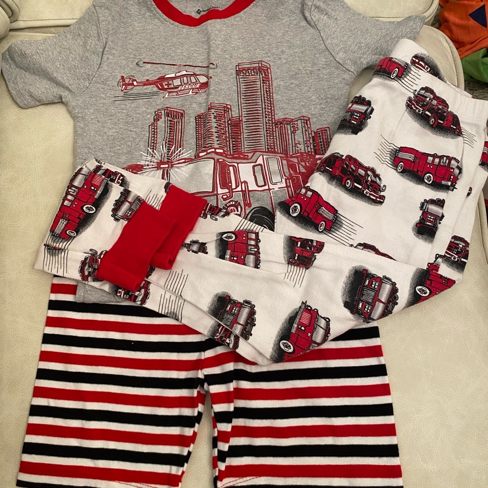 Fire Truck Print Kids Pajamas Set